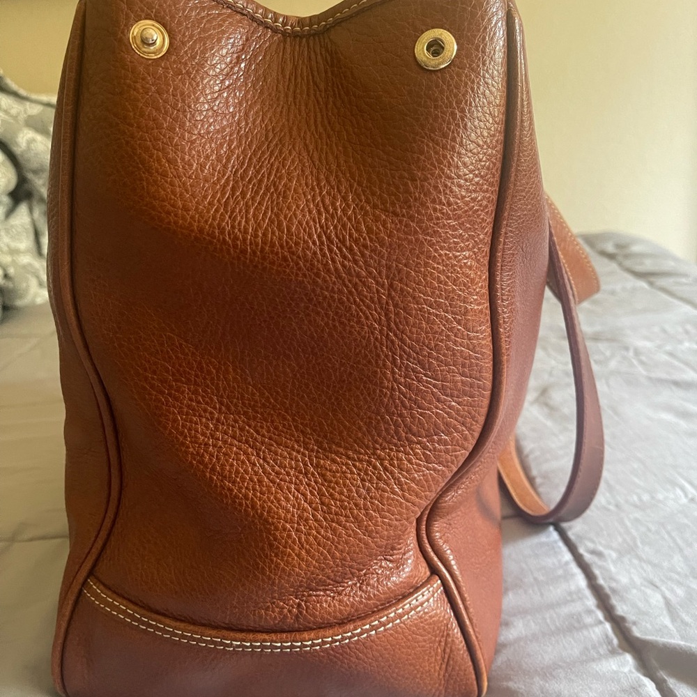 Dooney & Bourke Vintage Rich Brown Leather Tote - Picture 7 of 16